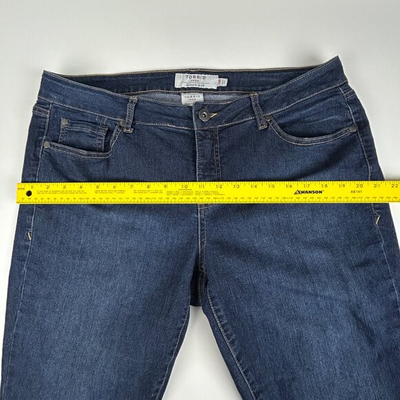 Torrid Jeans Womens 14 Regular Curvy Super Stretch Skinny High‎ Rise Blue Casual - Picture 9 of 16